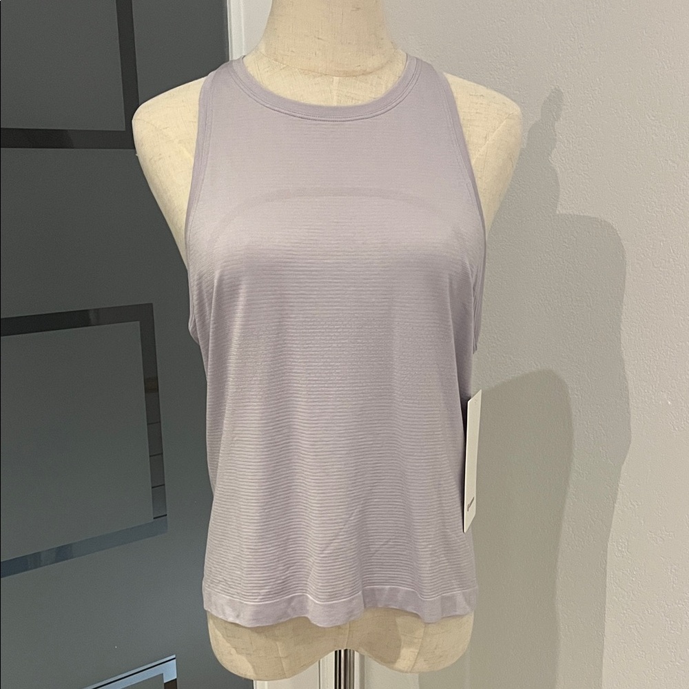 Lululemon Swiftly Tech High-Neck Tank Top 2.0 *Race Length Faint Lavender